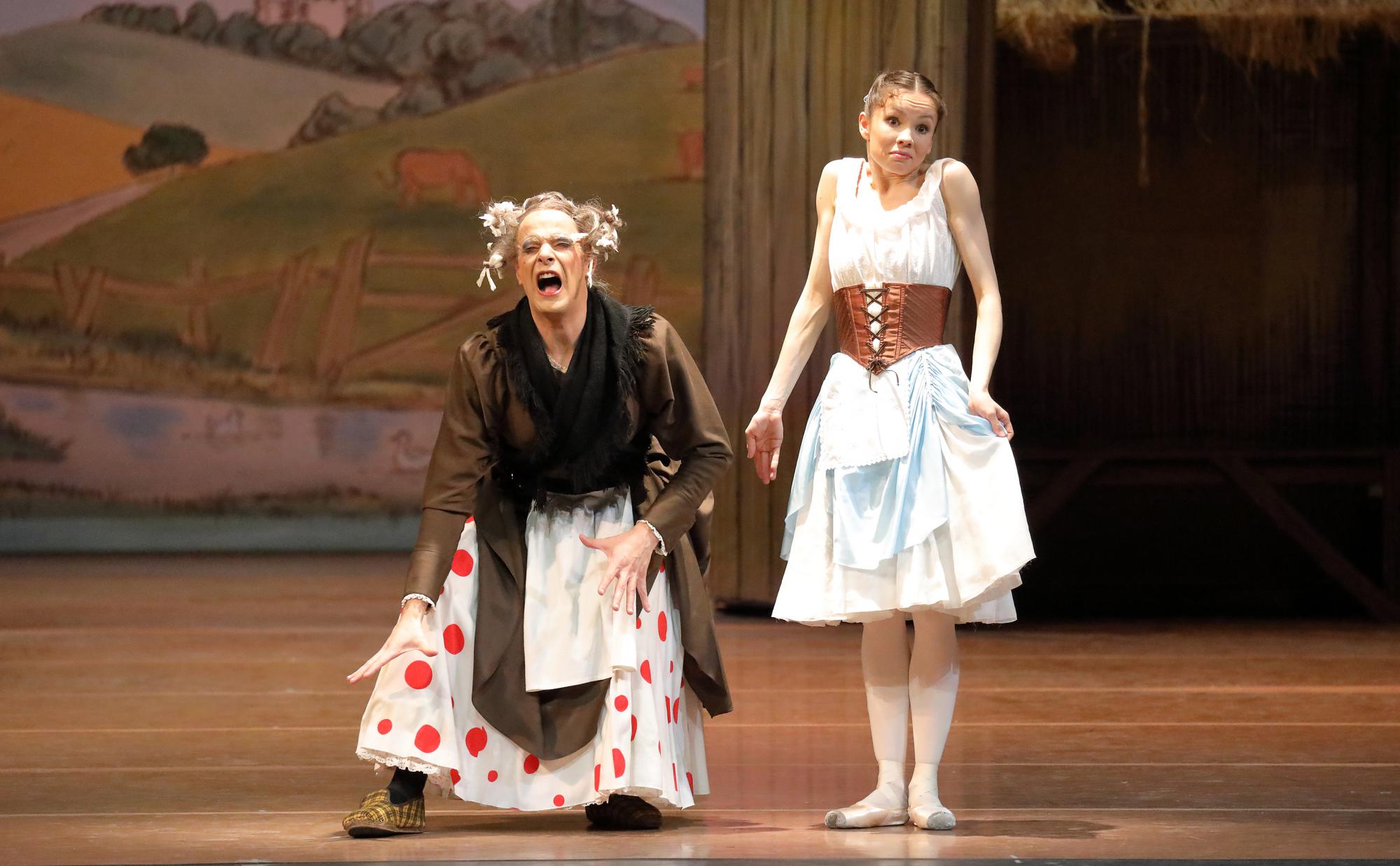 „La Fille mal gardée“ von Frederick Ashton; Maria Shirinkina und Vittorio Alberton