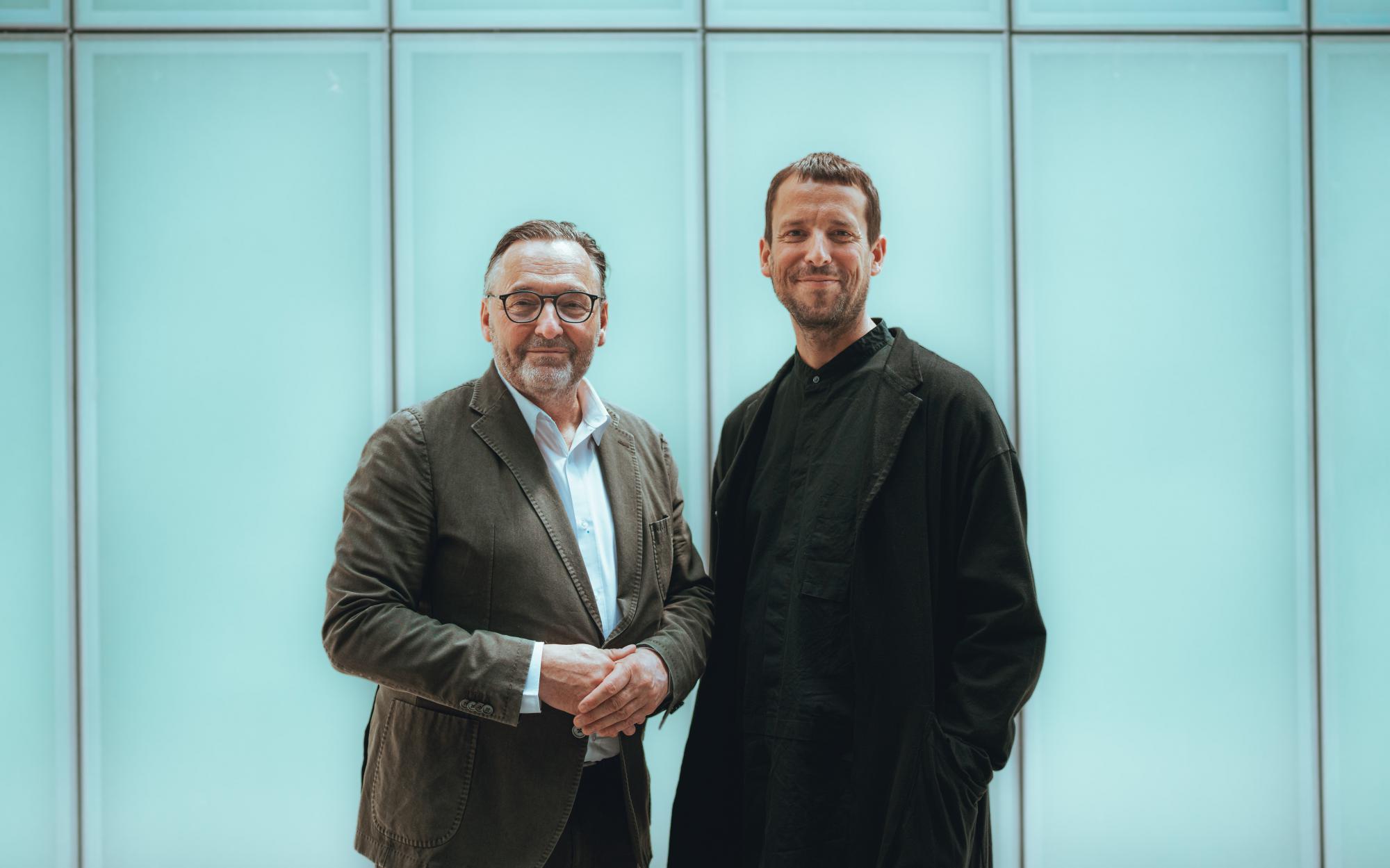 Kulturreferent Anton Biebl mit Tobias Staab beim Pressegespräch