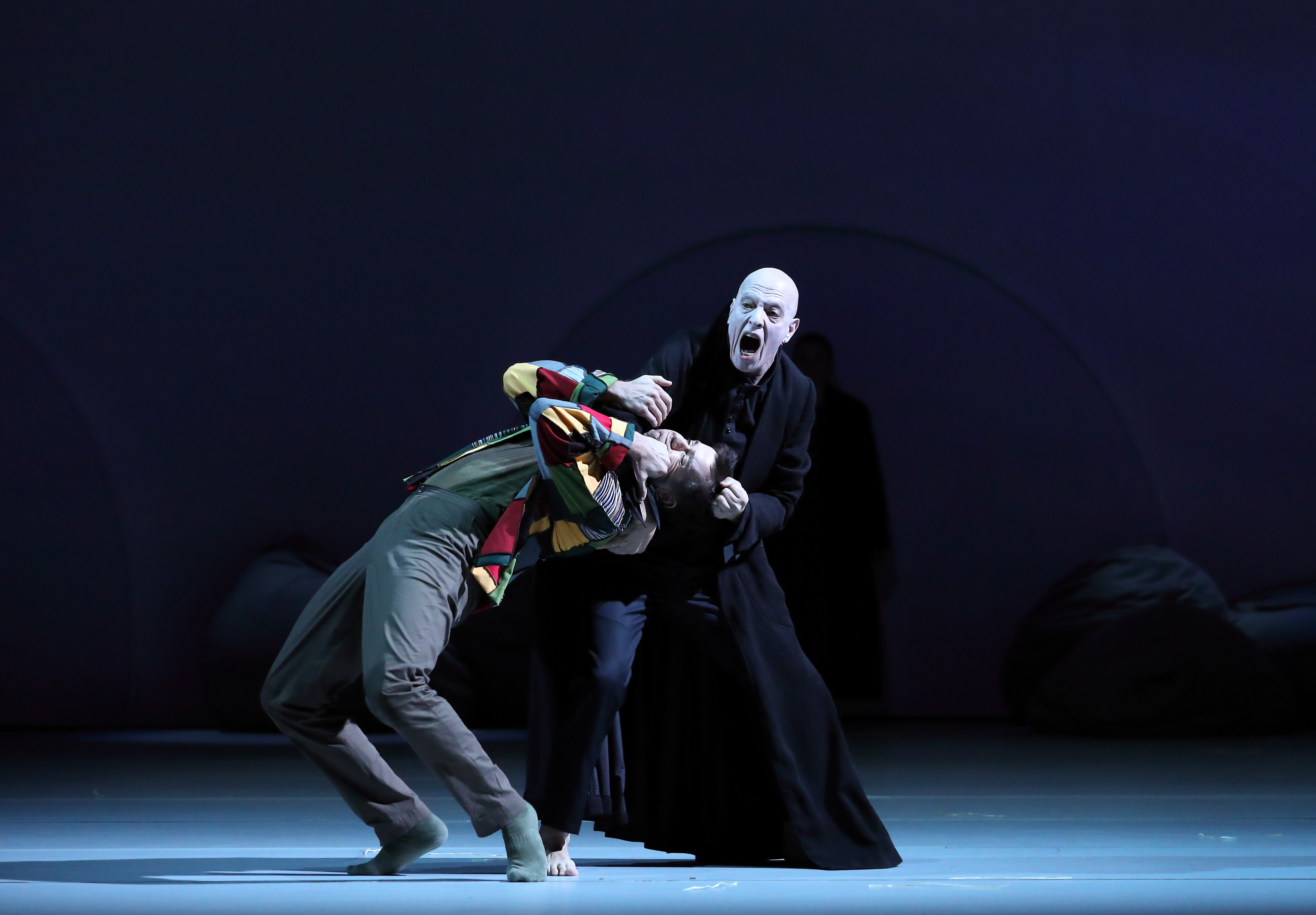 „Peer Gynt“ von Karl Alfred Schreiner. Tanz: Alexander Hille (Peer Gynt) und Erwin Windegger (Knopfgießer)