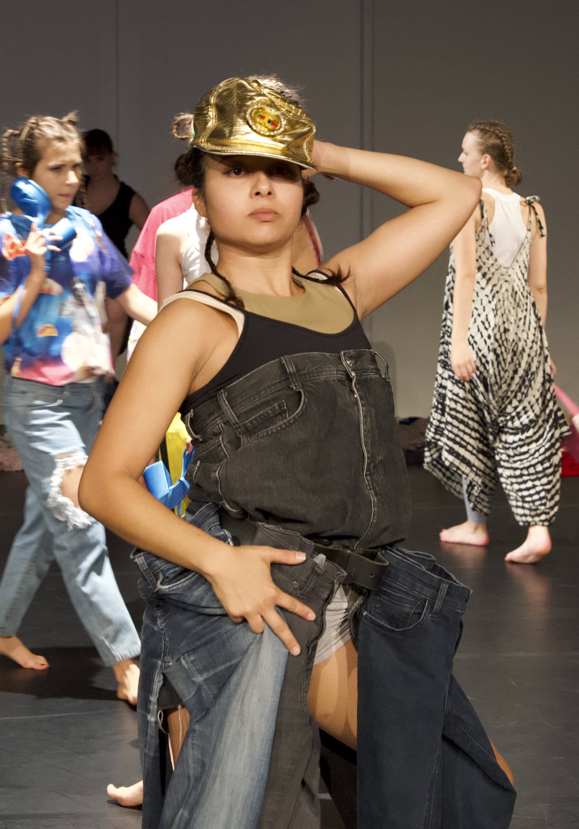 „Fast Fashion“ von Sabine Karb.