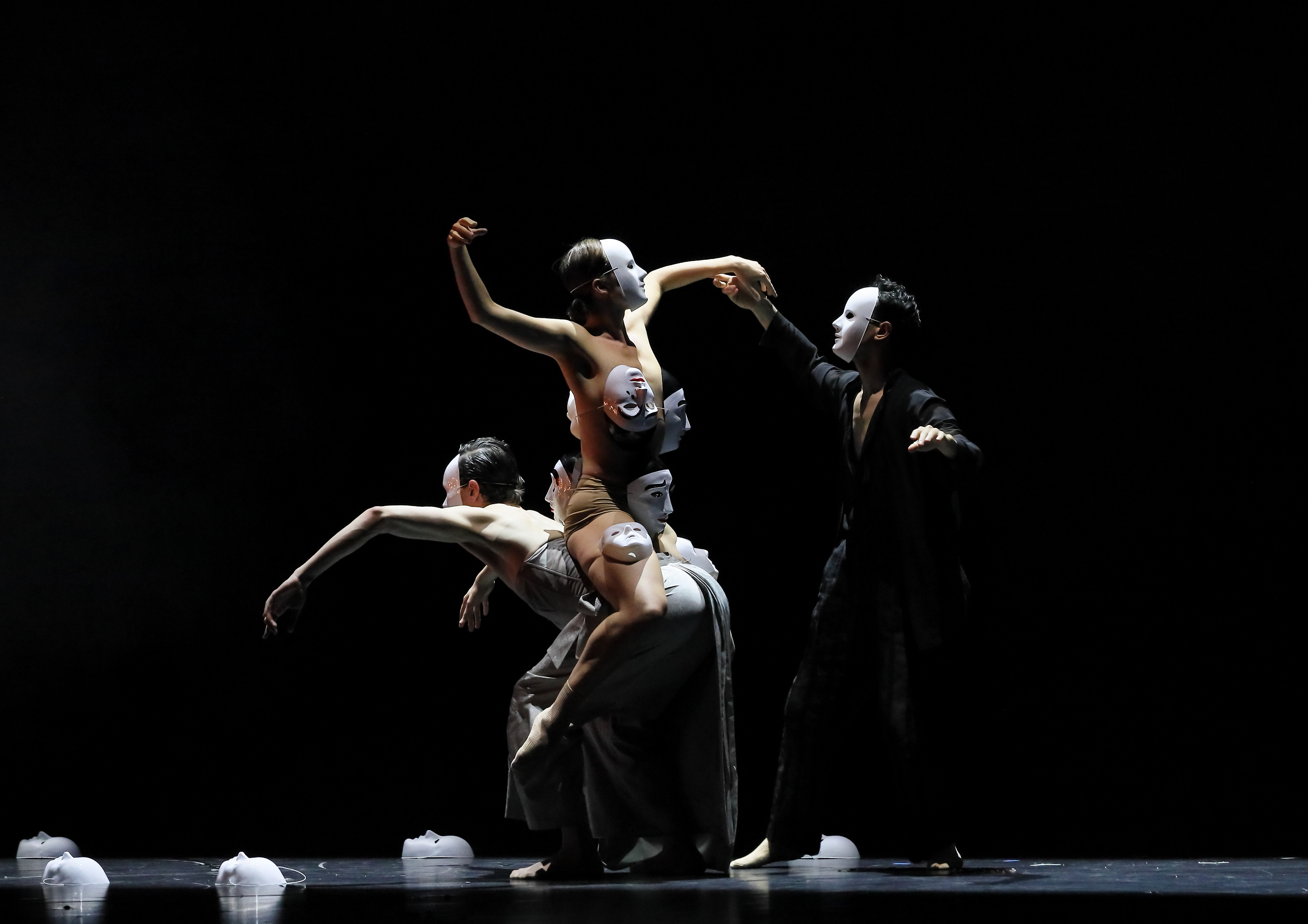 „Unfaced“ von Montana Dalton, Tanz: Mikaël Champs, Mikayla Lambert, Gjergji Meshaj