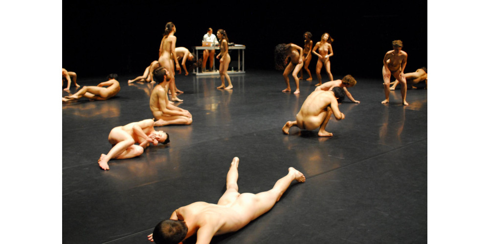 Doris Uhlichs „More than naked“