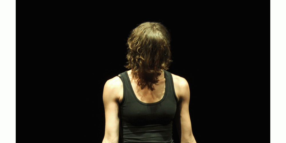 „Gone“ von Zufit Simon