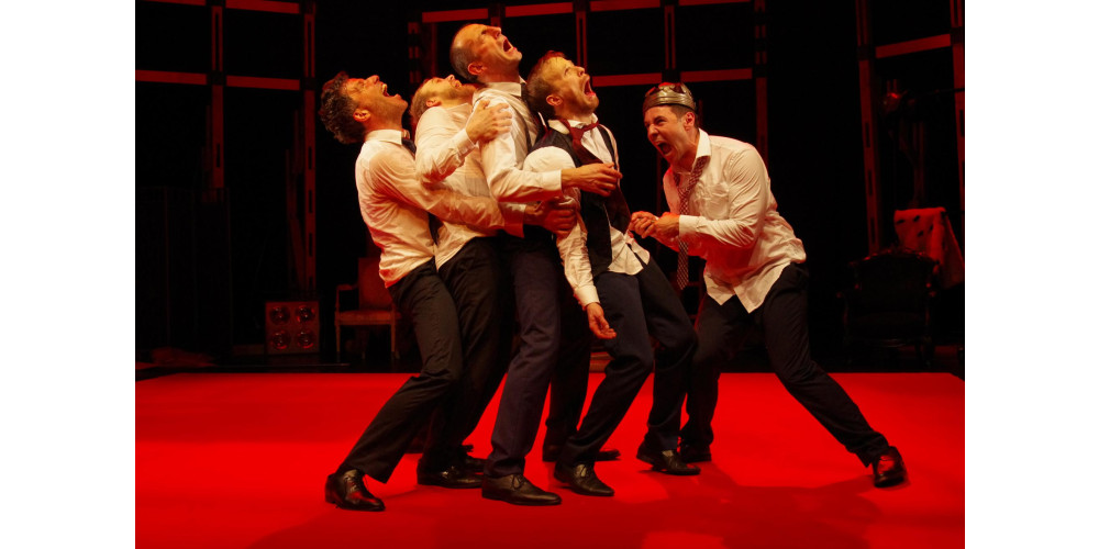 „For you my love!“ von Johanna Richter. Tanz: Tim Bergmann, Búi Rouch, Jannis Spengler, Moritz Ostruschnjak und Saša Kekez