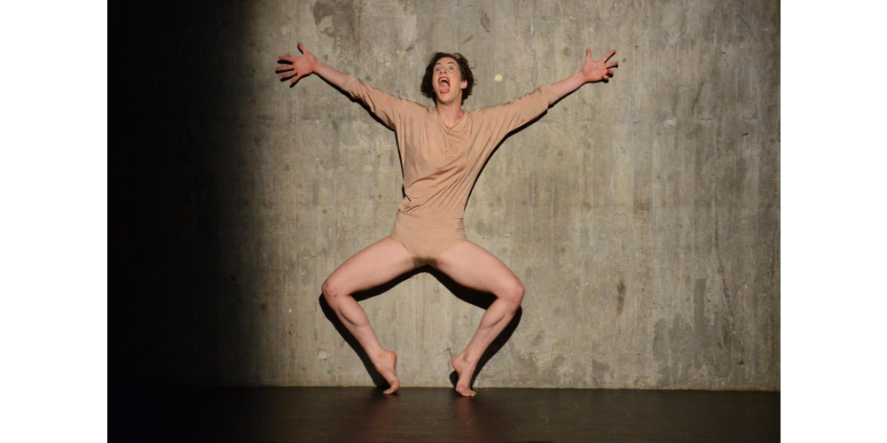 „Underneath“ von Ravid Abarbanel