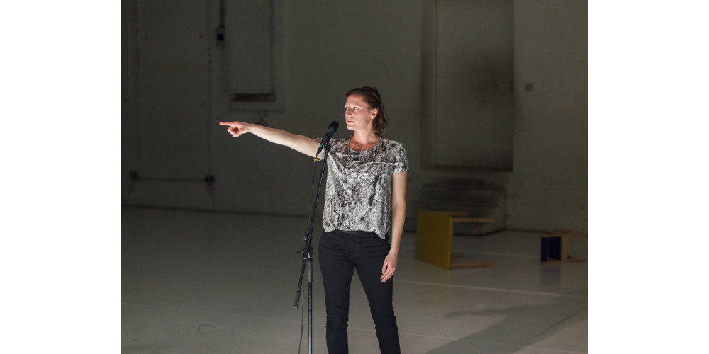 „un-emotional“ von Zufit Simon.