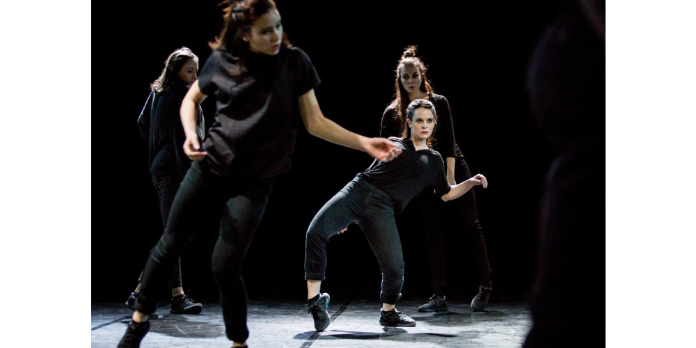 „Minutemade“ von Stijn Celis, Moritz Ostruschnjak und Daniela Bendini