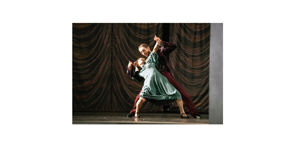 Yuki Moris Tanzabend „Gefährliche Liebschaften“ am Theater Regensburg