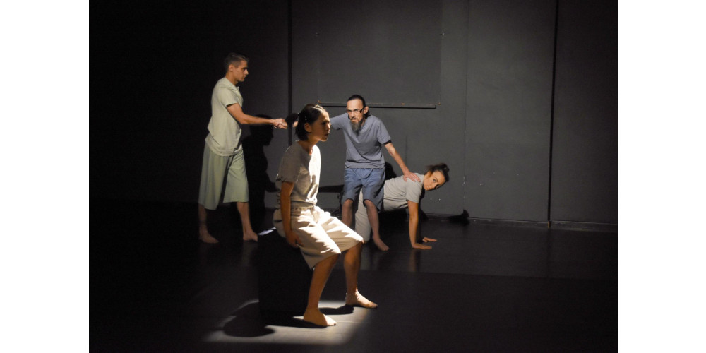 Tanzende und Rollstuhlfahrende bei &quot;klapptbestimmt24&quot;