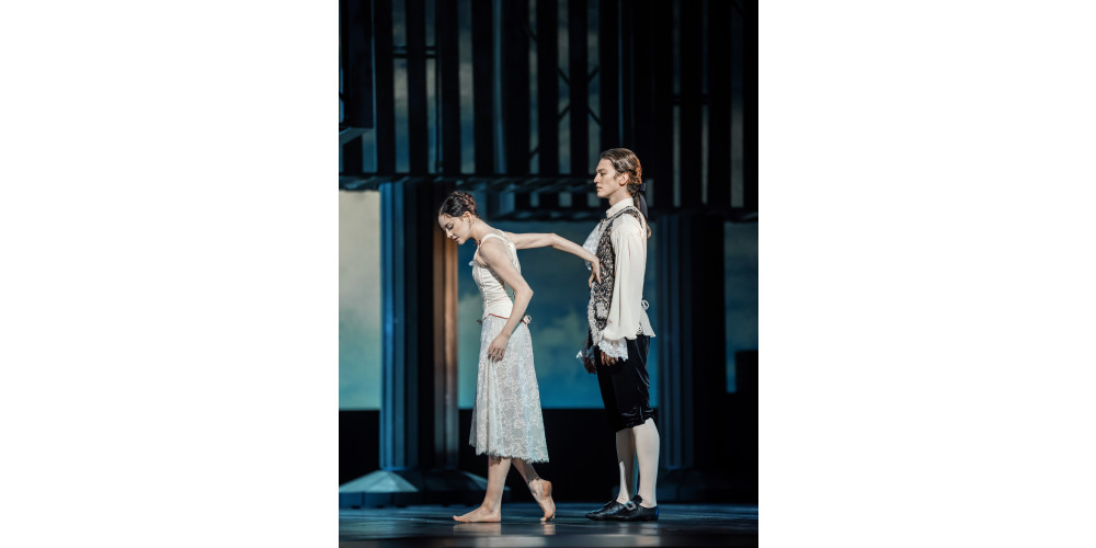 „Le Parc“ von Angelin Preljocaj. Tanz: Madison Young, Julian MacKay