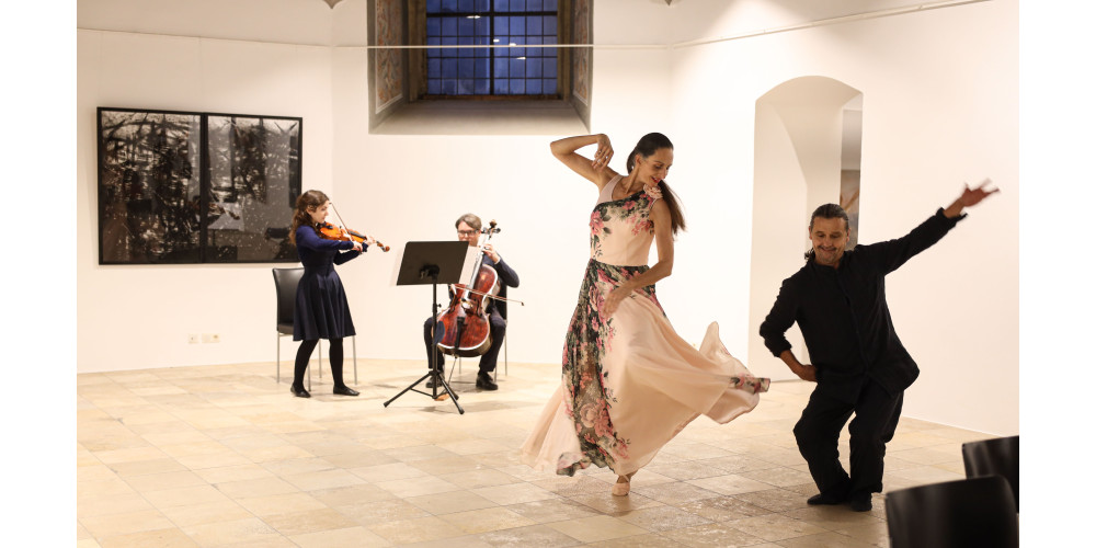 „Maskenball“, Choreografie und Tanz A. Schlögl und Ute Steinberger