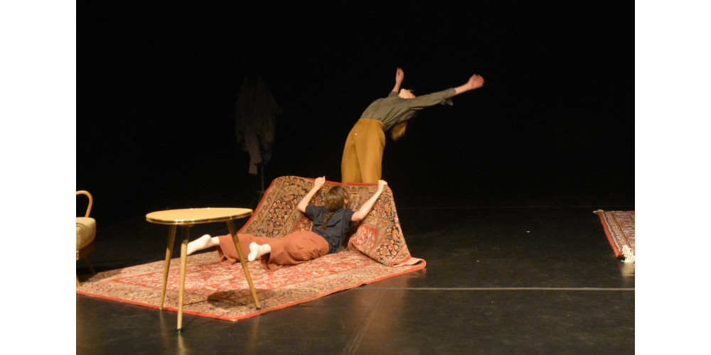 „Unbind“ von Simone Elliott