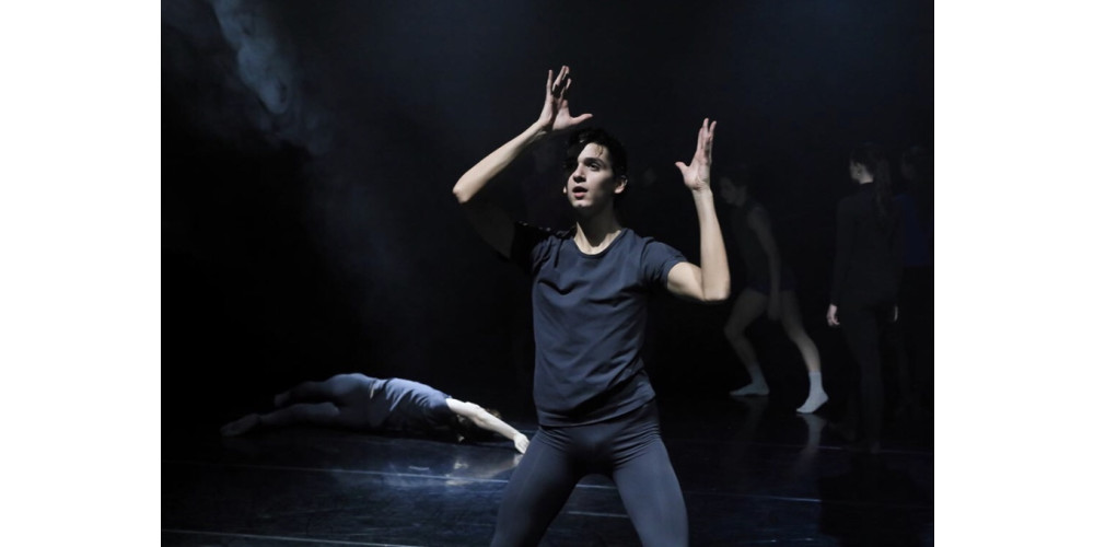 Ballett in der Reaktorhalle. Tanz-Studierende der Ballett-Akademie der HMTM. Tanz: Manuel Mircuda