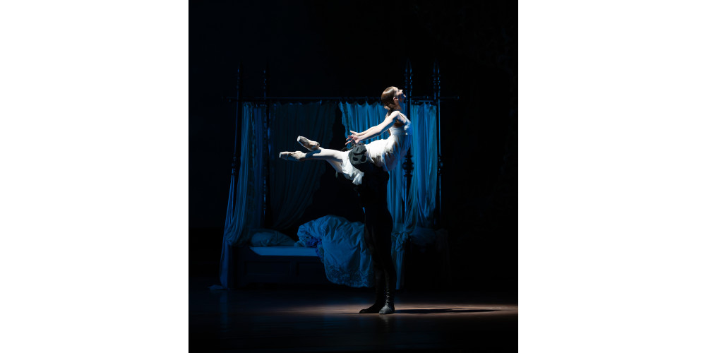 „Onegin“ von John Cranko. Tanz: Osiel Gouneo, Laurretta Summerscles