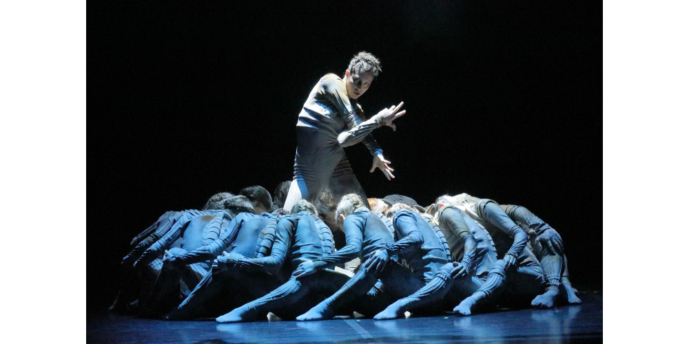 Ballettabend „Duato / Skeels / Eyal“: „Chasm“ von Andrew Skeels. Tanz: Ensemble Bayerisches Staatsballett