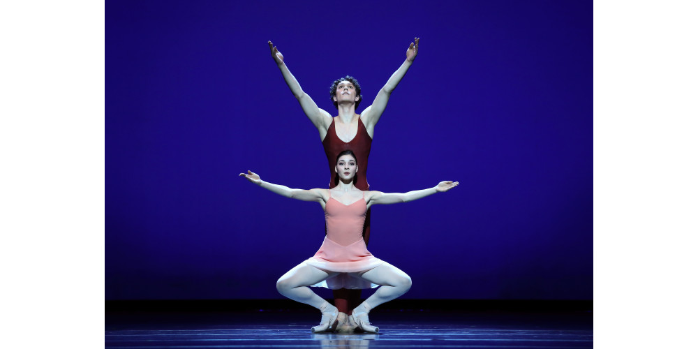 Frühlings-Matinee der Heinz-Bosl-Stiftung: „Bach-Suite 3“ von John Neumeier. Tanz: Rebecca Rudolf und Lars Philipp Gramlich vom Bayerischen Junior Balletts München