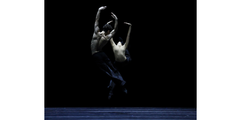 „All Long Dem Day“ von Marco Goecke, Tanz: Ensemble Bayerisches Junior Ballett München