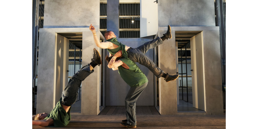 Takeshi Matsumoto / Seven Circles: „Club Origami“