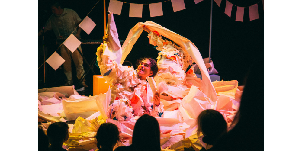 Circumstances: „Exit“