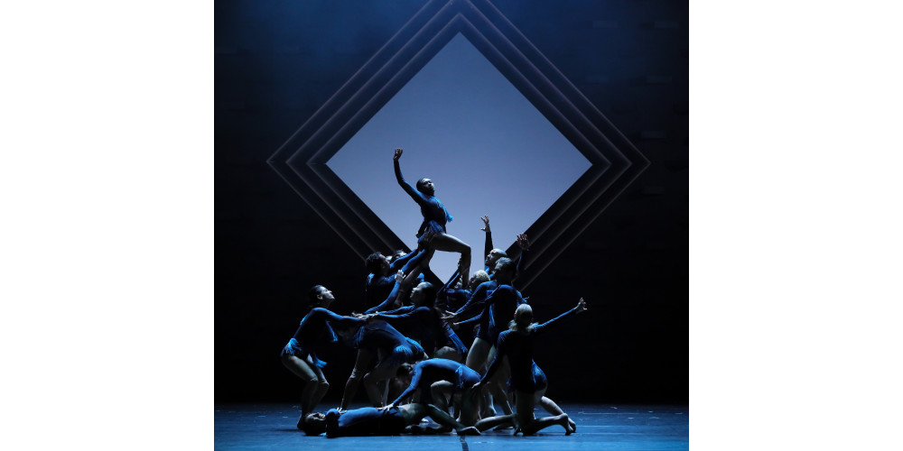 „Troja“ von Andonis Foniadakis, Tanz: Ballettensemble des Staatstheaters am Gärtnerplatz