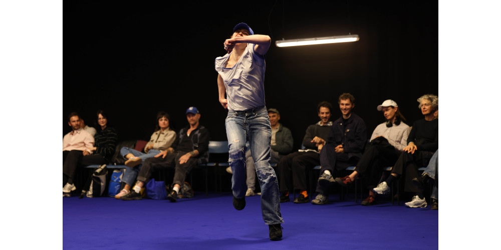 „study now steady“ von und mit Ligia Lewis beim International DANCE Festival München