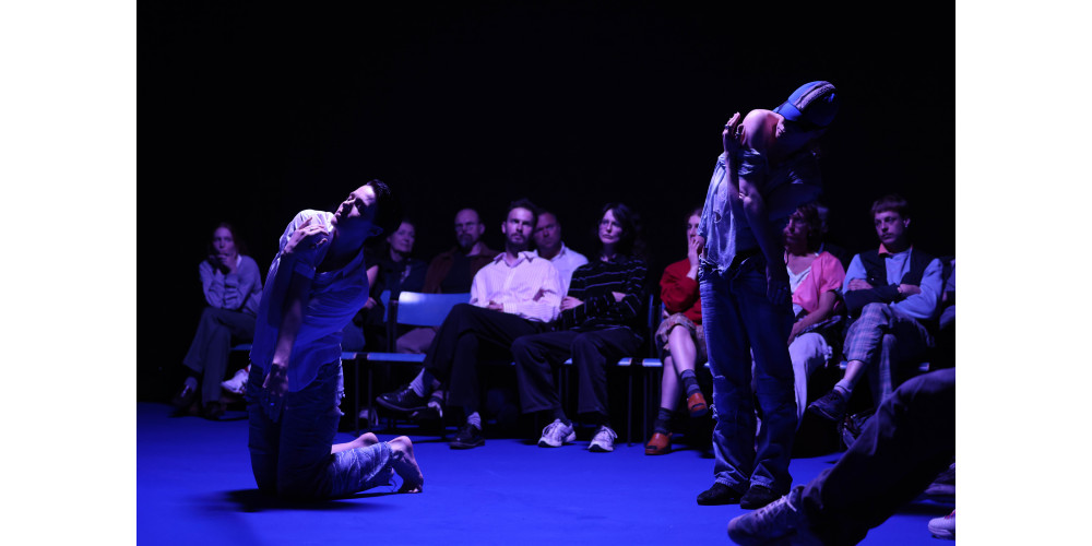 „study now steady“ von und mit Ligia Lewis beim International DANCE Festival München