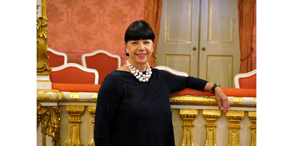 „The New 45“ von Richard Siegal / Herbst-Matinee der Heinz-Bosl-Stiftung, Tanz: Apolline Hartz und Guillermo González Maroto vom Bayerischen Junior Ballett München